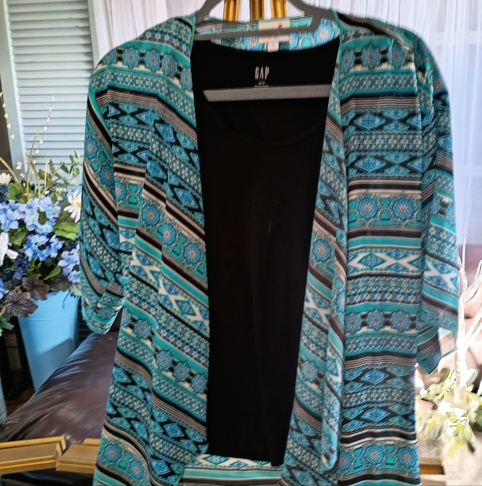 Lularoe Blue Patterned Kimono Cardigan With Gap Black Tank Top
